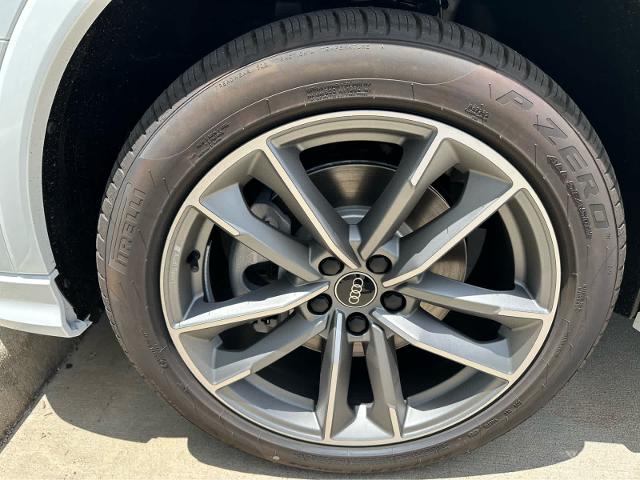 2025 Audi Q3 Vehicle Photo in HOUSTON, TX 77090