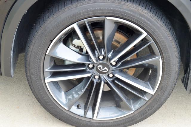 2025 INFINITI QX50 Vehicle Photo in Houston, TX 77090
