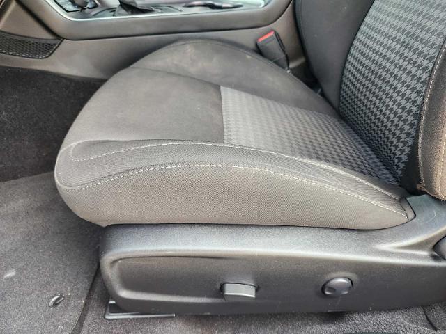 2022 Dodge Challenger Vehicle Photo in DENTON, TX 76210-9321