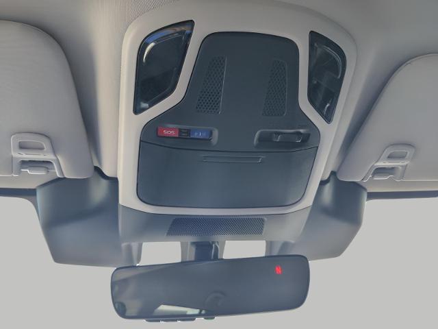 2025 Subaru Outback Vehicle Photo in Green Bay, WI 54304