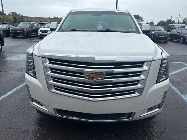 2016 Cadillac Escalade ESV Vehicle Photo in TREVOSE, PA 19053-4984
