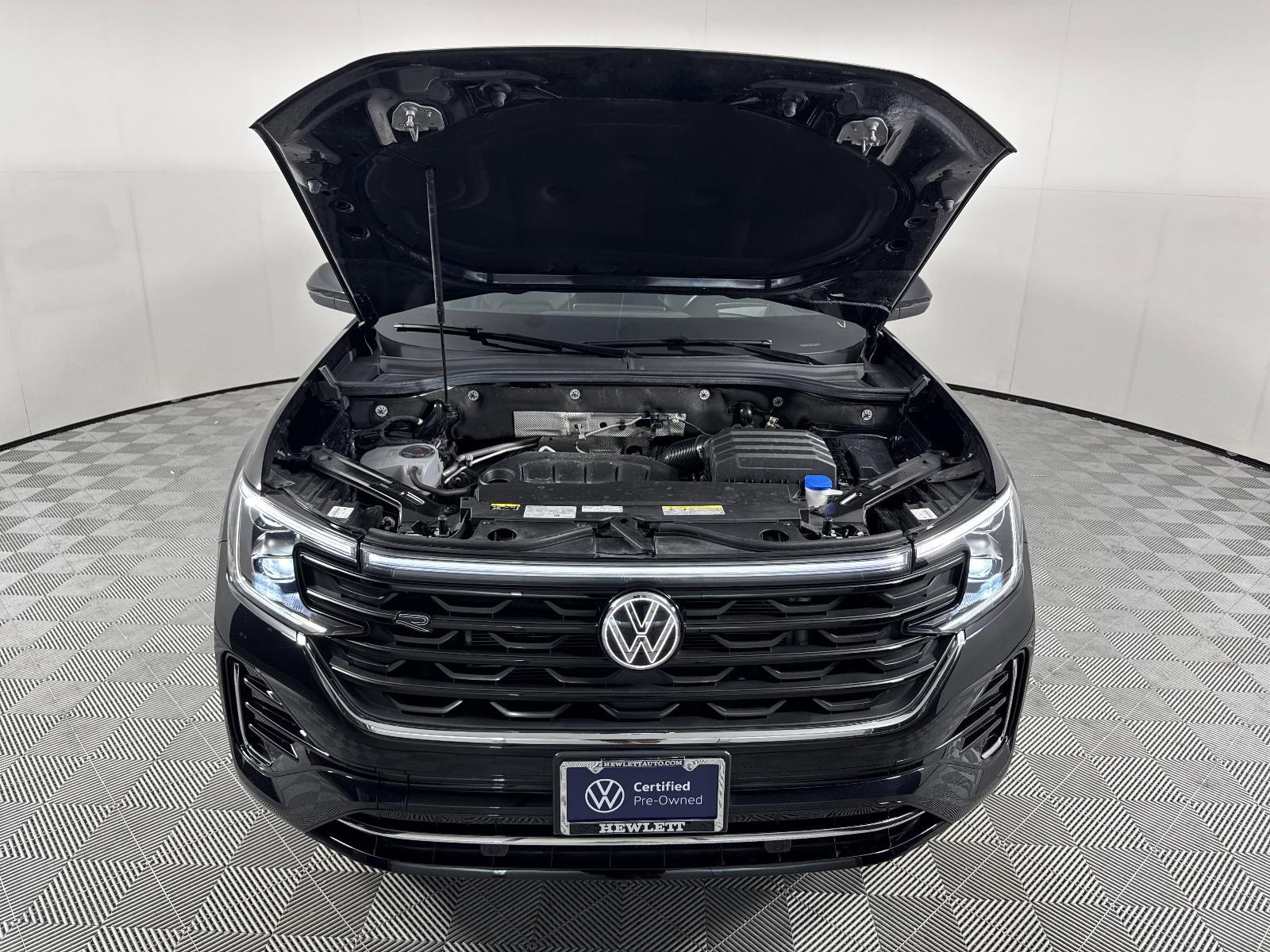 2024 Volkswagen Atlas Cross Sport Vehicle Photo in Georgetown, TX 78626