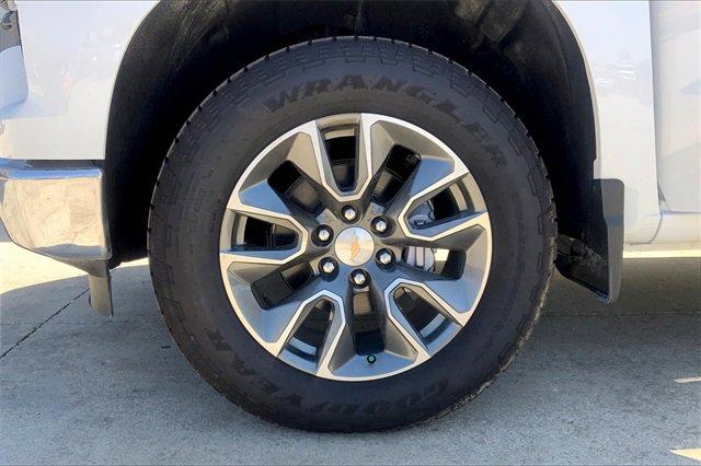 2025 Chevrolet Silverado 1500 Vehicle Photo in KANSAS CITY, MO 64114-4502