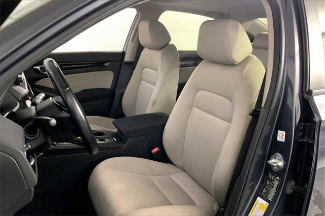 2022 Honda Civic Sedan Vehicle Photo in INDEPENDENCE, MO 64055-1314