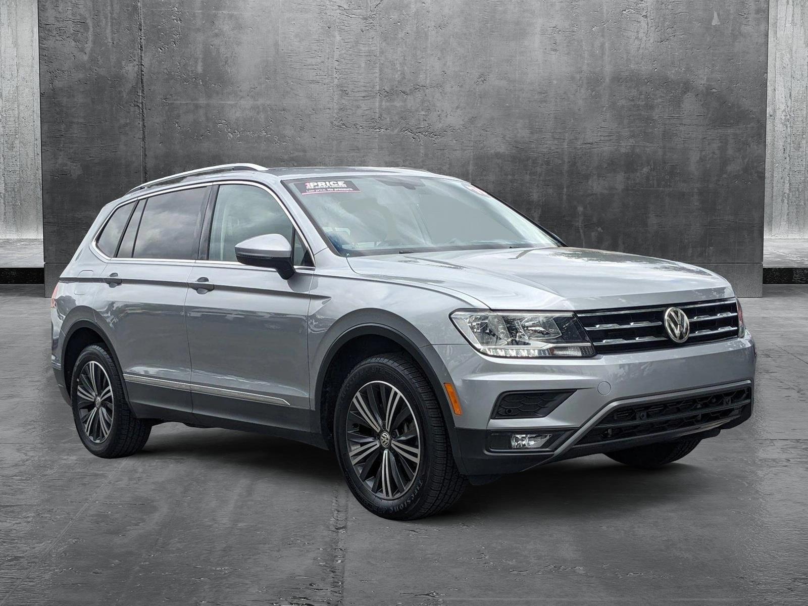 2019 Volkswagen Tiguan Vehicle Photo in GREENACRES, FL 33463-3207