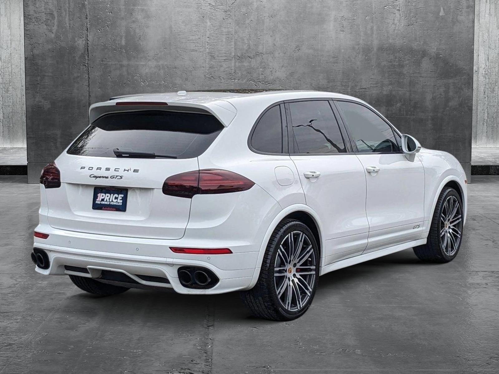 2017 Porsche Cayenne Vehicle Photo in Tampa, FL 33614