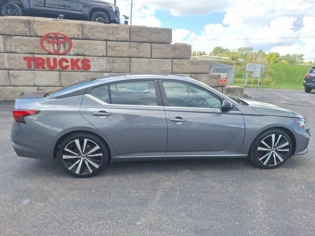 2021 Nissan Altima Vehicle Photo in Cedar Rapids, IA 52402