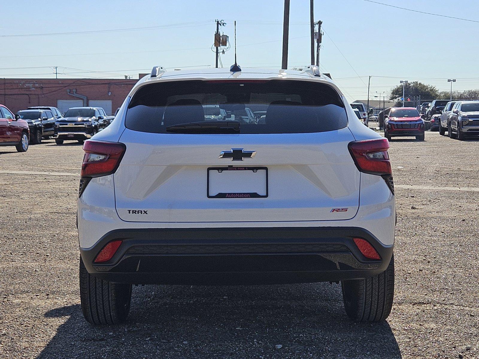 2025 Chevrolet Trax Vehicle Photo in WACO, TX 76710-2592