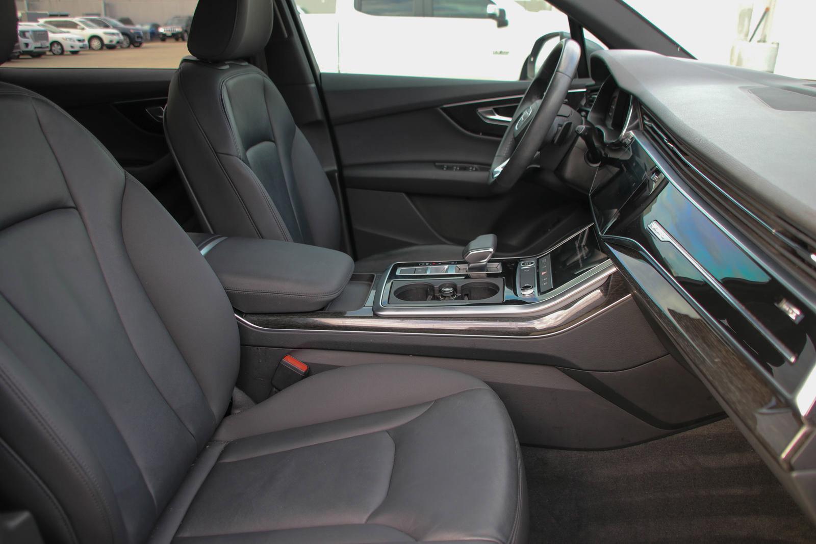 2021 Audi Q7 Vehicle Photo in SUGAR LAND, TX 77478