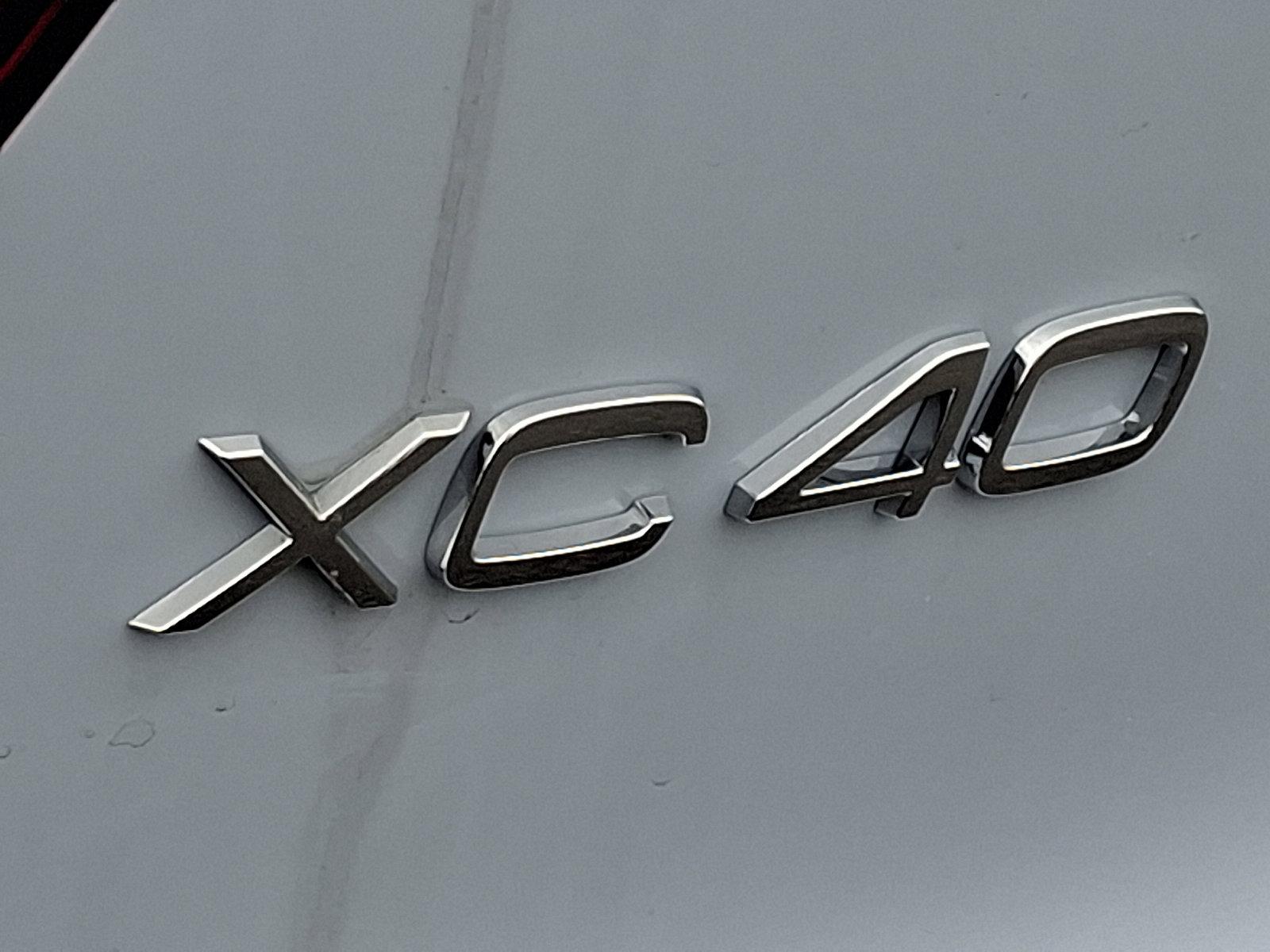 2025 Volvo XC40 Vehicle Photo in Trevose, PA 19053