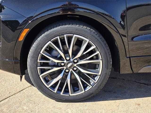 2025 Cadillac XT4 Vehicle Photo in Oklahoma City, OK 73114