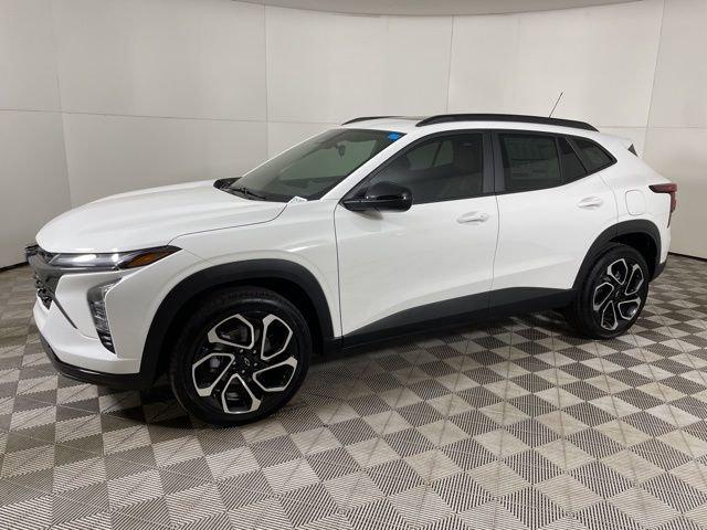 2025 Chevrolet Trax Vehicle Photo in PHOENIX, AZ 85014-3381