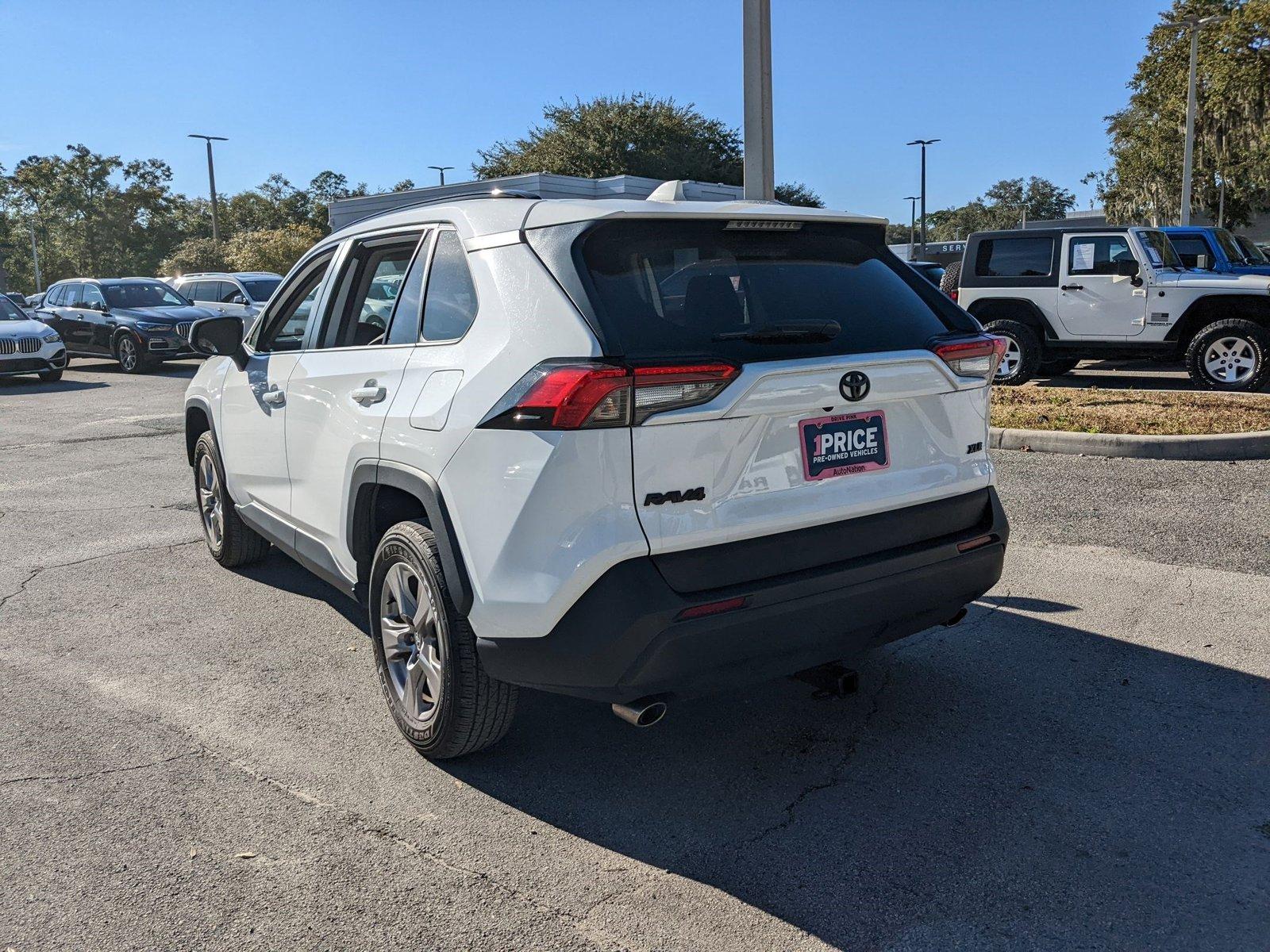 2022 Toyota RAV4 Vehicle Photo in Jacksonville, FL 32256