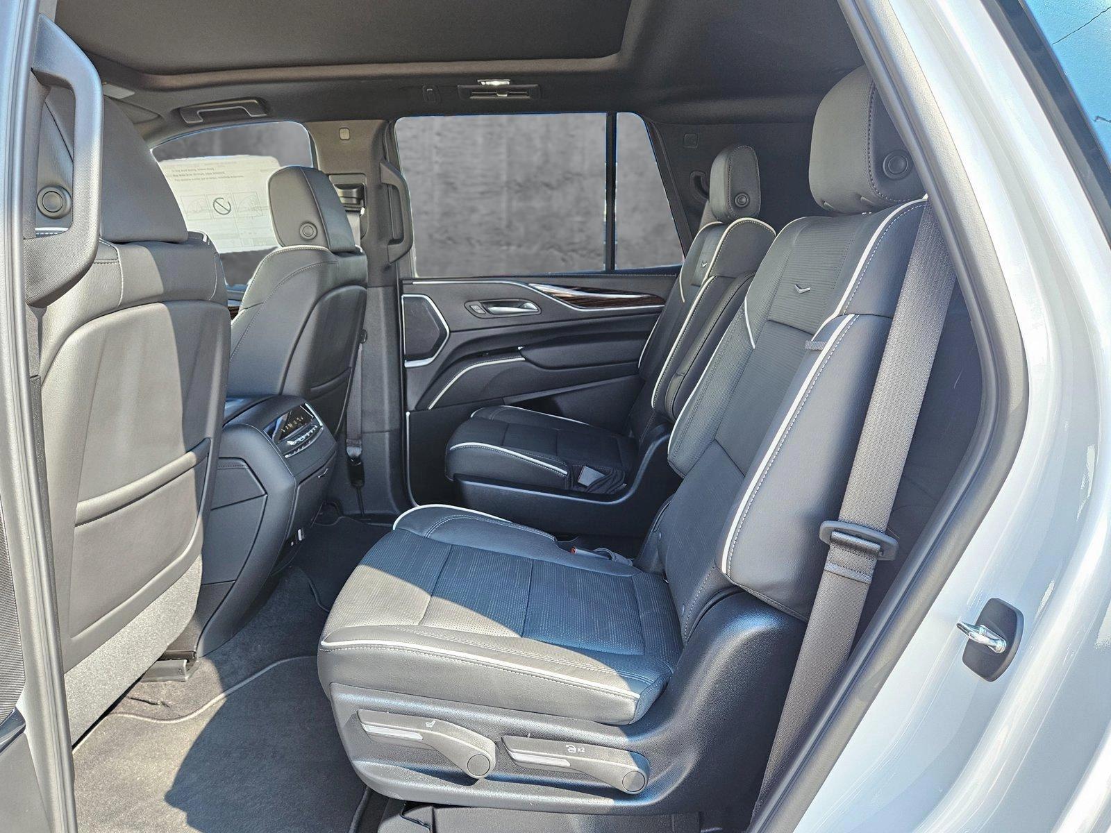 2024 Cadillac Escalade Vehicle Photo in AMARILLO, TX 79106-1809