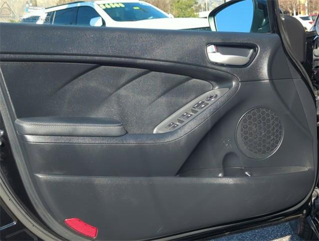 2018 Kia Forte5 Vehicle Photo in PASADENA, CA 91107-3803
