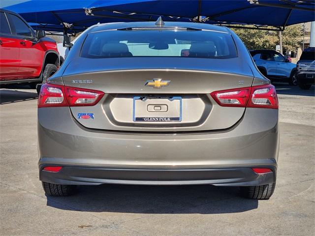 2020 Chevrolet Malibu Vehicle Photo in GAINESVILLE, TX 76240-2013