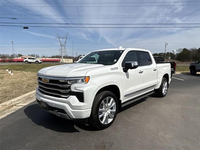 2024 Chevrolet Silverado 1500 Vehicle Photo in ALBERTVILLE, AL 35950-0246