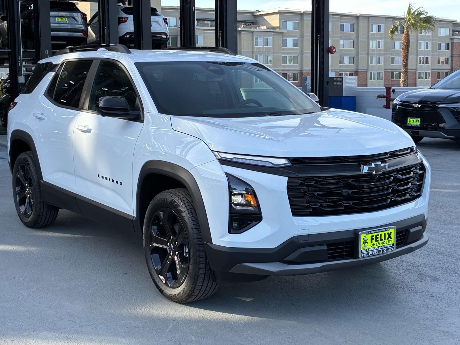 2025 Chevrolet Equinox Vehicle Photo in LOS ANGELES, CA 90007-3794