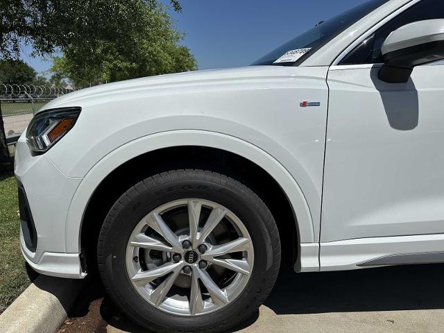 2025 Audi Q3 Vehicle Photo in HOUSTON, TX 77090