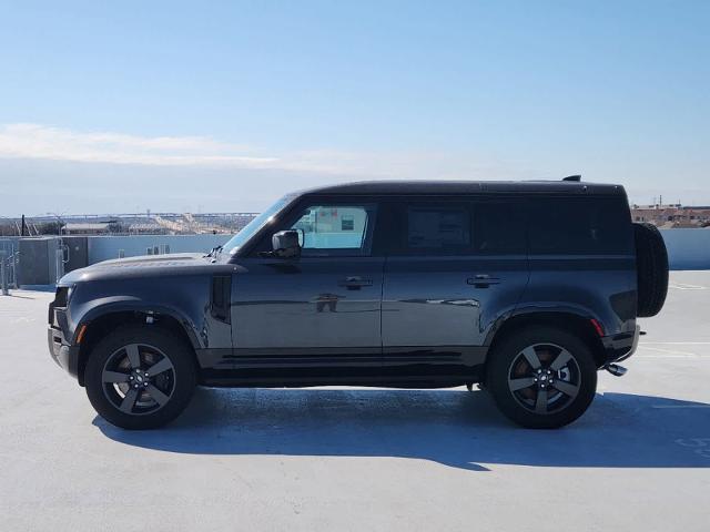 2025 Defender Vehicle Photo in AUSTIN, TX 78717