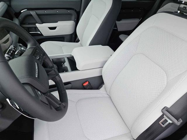 2025 Defender Vehicle Photo in AUSTIN, TX 78717