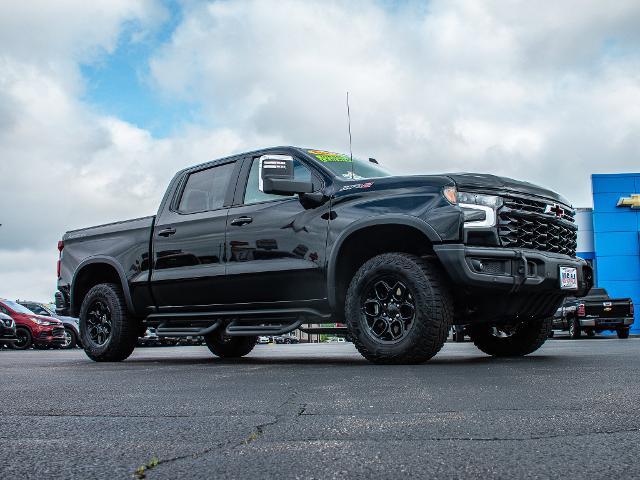 2024 Chevrolet Silverado 1500 Vehicle Photo in MADISON, IN 47250-1611