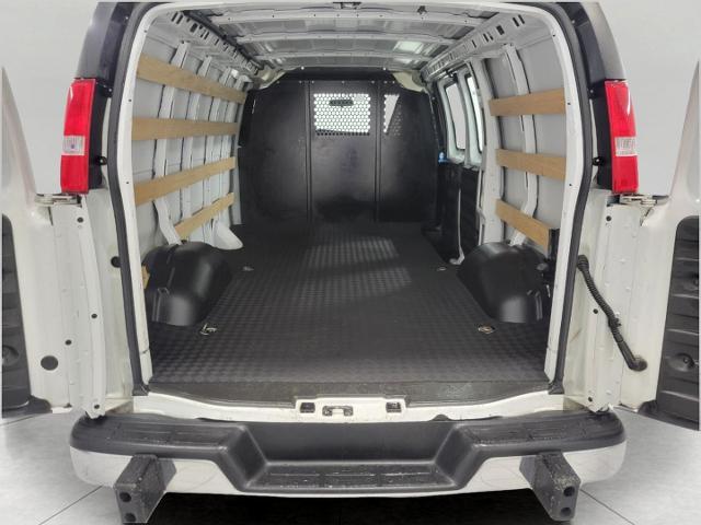 2023 GMC Savana Cargo 2500 Vehicle Photo in APPLETON, WI 54914-4656