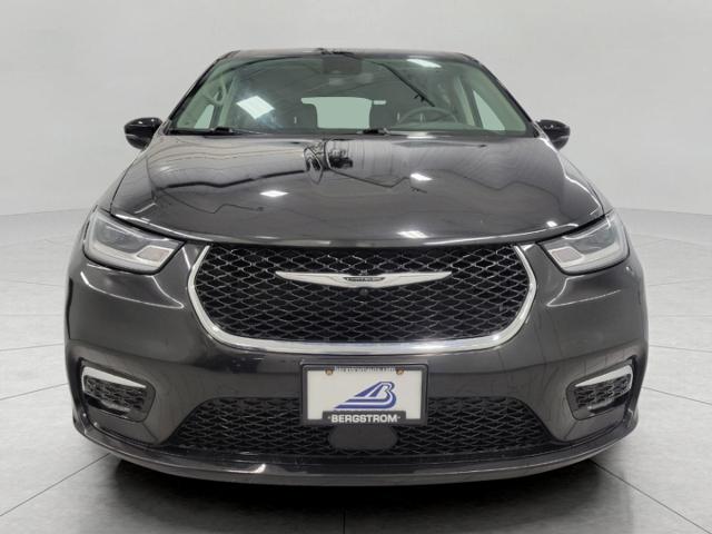 2023 Chrysler Pacifica Vehicle Photo in Oshkosh, WI 54901