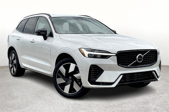 2025 Volvo XC60 Plug-In Hybrid Vehicle Photo in Grapevine, TX 76051
