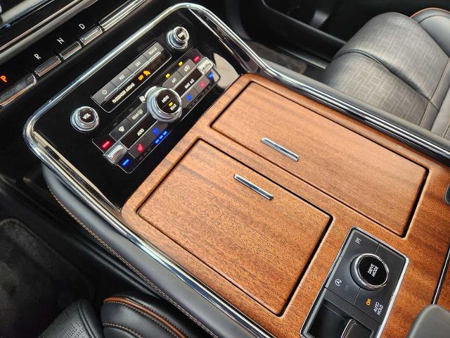 2023 Lincoln Navigator Vehicle Photo in GRAPEVINE, TX 76051