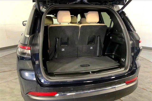 2023 Jeep Grand Cherokee L Vehicle Photo in KANSAS CITY, MO 64114-4545