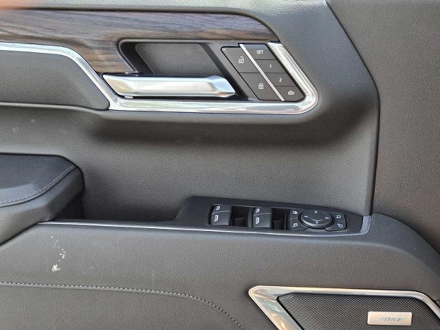 2025 GMC Sierra 1500 Vehicle Photo in DALLAS, TX 75209-3016