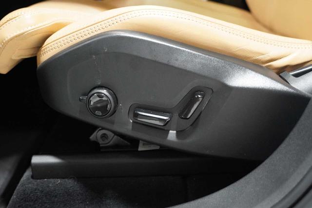 2022 Volvo XC60 Vehicle Photo in GRAPEVINE, TX 76051