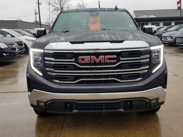 2023 GMC Sierra 1500 Vehicle Photo in ELYRIA, OH 44035-6349