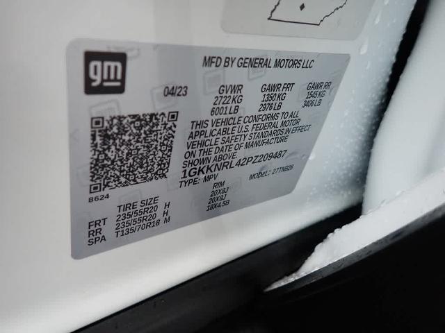2023 GMC Acadia Vehicle Photo in ZELIENOPLE, PA 16063-2910