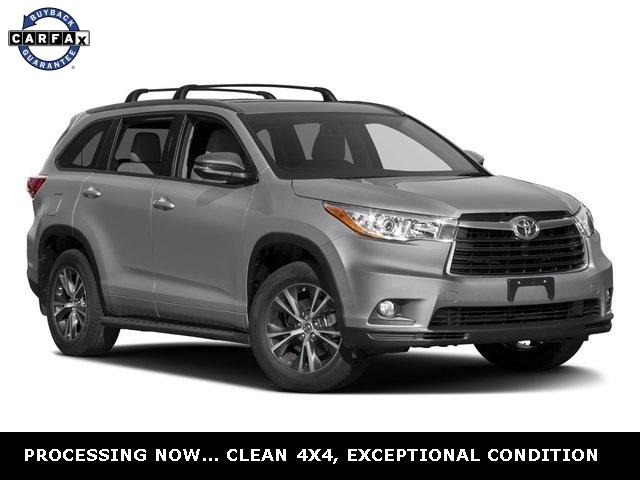 2016 Toyota Highlander Vehicle Photo in Everett, WA 98204