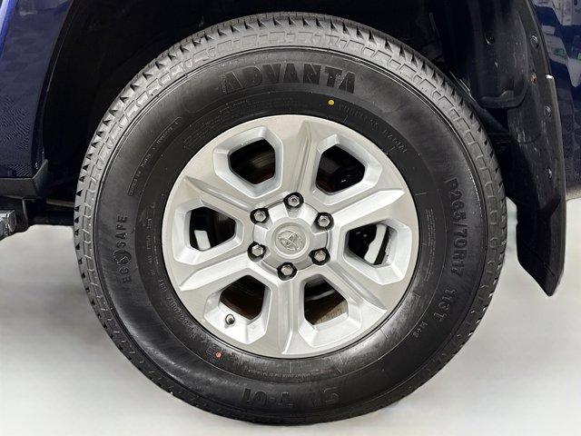 2020 Toyota 4Runner Vehicle Photo in Flemington, NJ 08822
