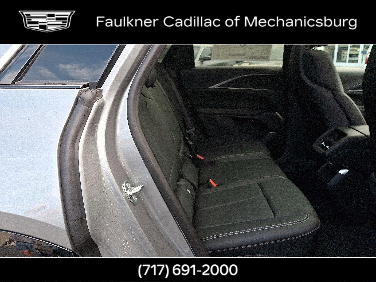 2025 Cadillac LYRIQ Vehicle Photo in MECHANICSBURG, PA 17050-1707