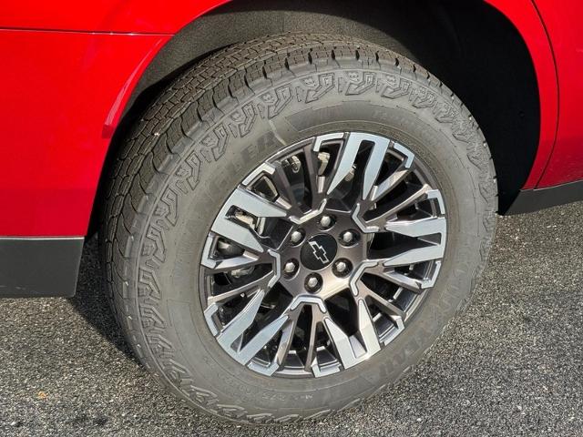 2025 Chevrolet Tahoe Vehicle Photo in COLUMBIA, MO 65203-3903