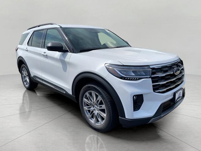 2025 Ford Explorer Vehicle Photo in Neenah, WI 54956