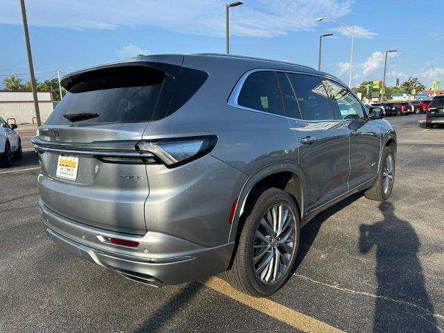 2025 Buick Enclave Vehicle Photo in COLUMBIA, MO 65203-3903