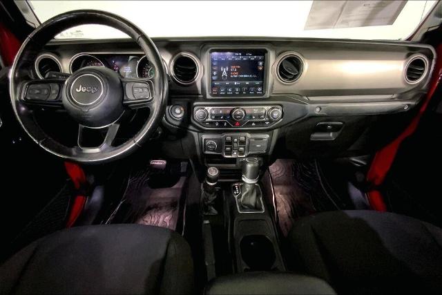 2021 Jeep Gladiator Vehicle Photo in Kansas City, MO 64114