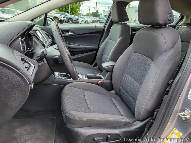 2018 Chevrolet Cruze Vehicle Photo in OAK LAWN, IL 60453-2517