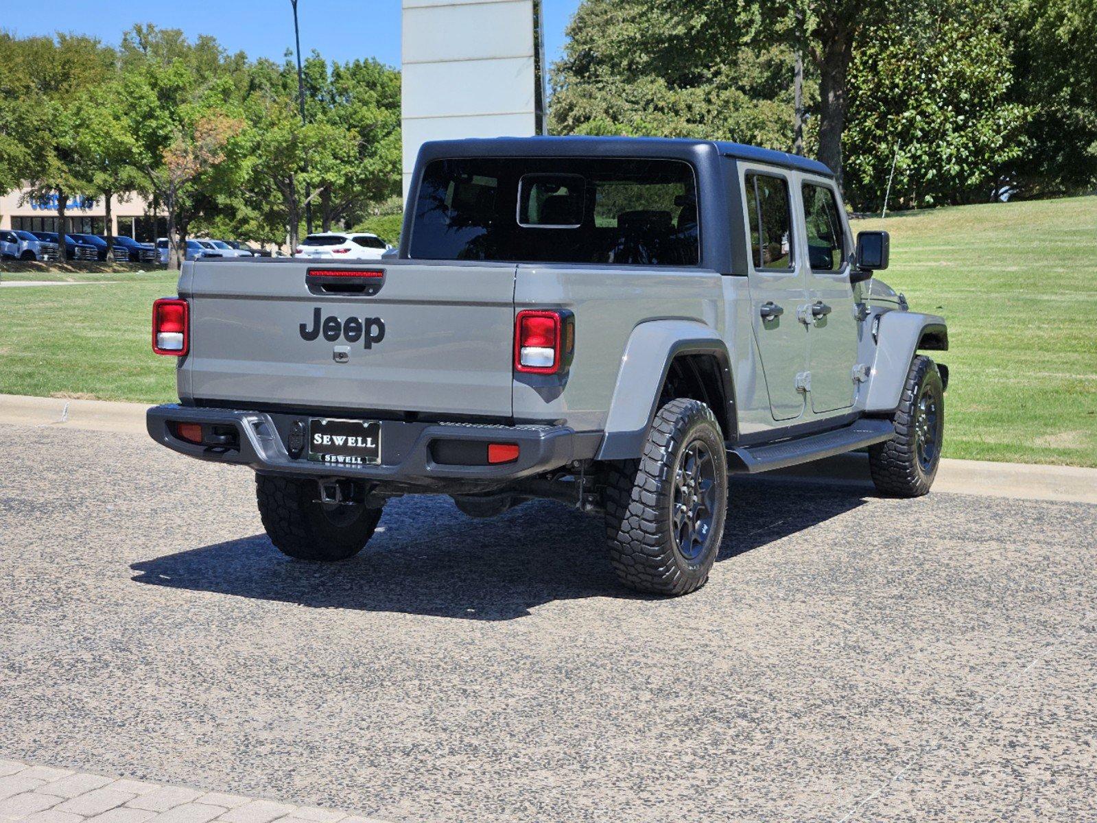 2023 Jeep Gladiator Vehicle Photo in Fort Worth, TX 76132