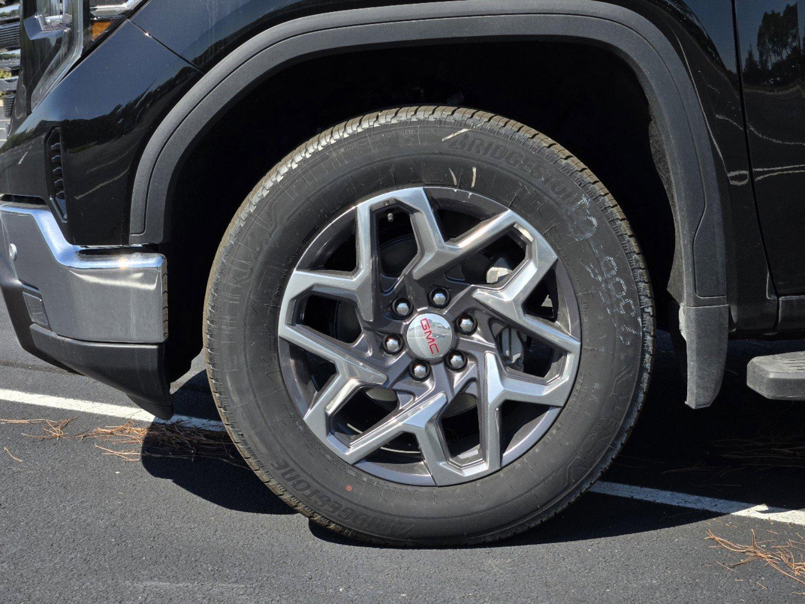 2024 GMC Sierra 1500 Vehicle Photo in DALLAS, TX 75209-3016