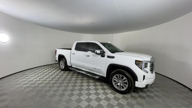 2023 GMC Sierra 1500 Vehicle Photo in GILBERT, AZ 85297-0402