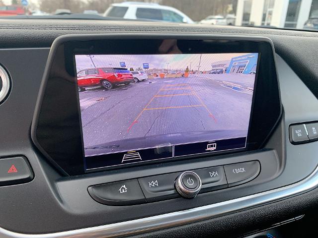 2022 Chevrolet Blazer Vehicle Photo in MOON TOWNSHIP, PA 15108-2571