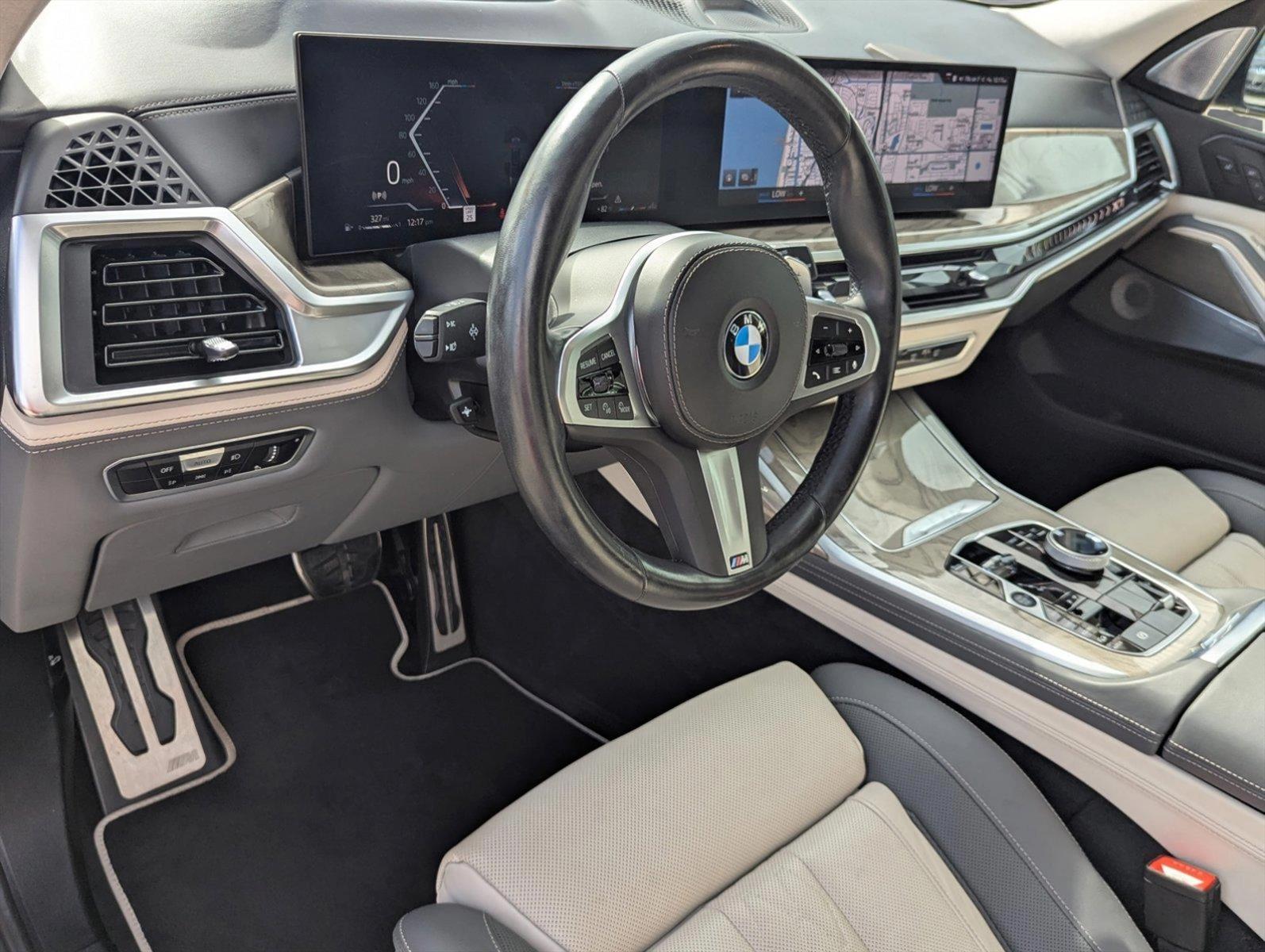 2023 BMW X7 xDrive40i Vehicle Photo in Delray Beach, FL 33444