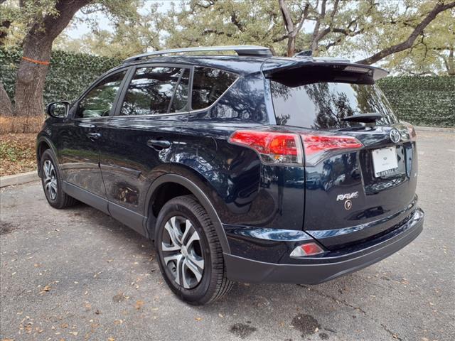 2018 Toyota RAV4 Vehicle Photo in SAN ANTONIO, TX 78230-1001