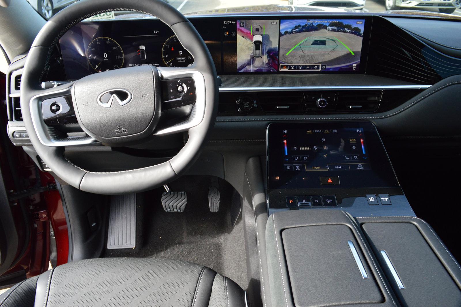 2025 INFINITI QX80 Vehicle Photo in Houston, TX 77090